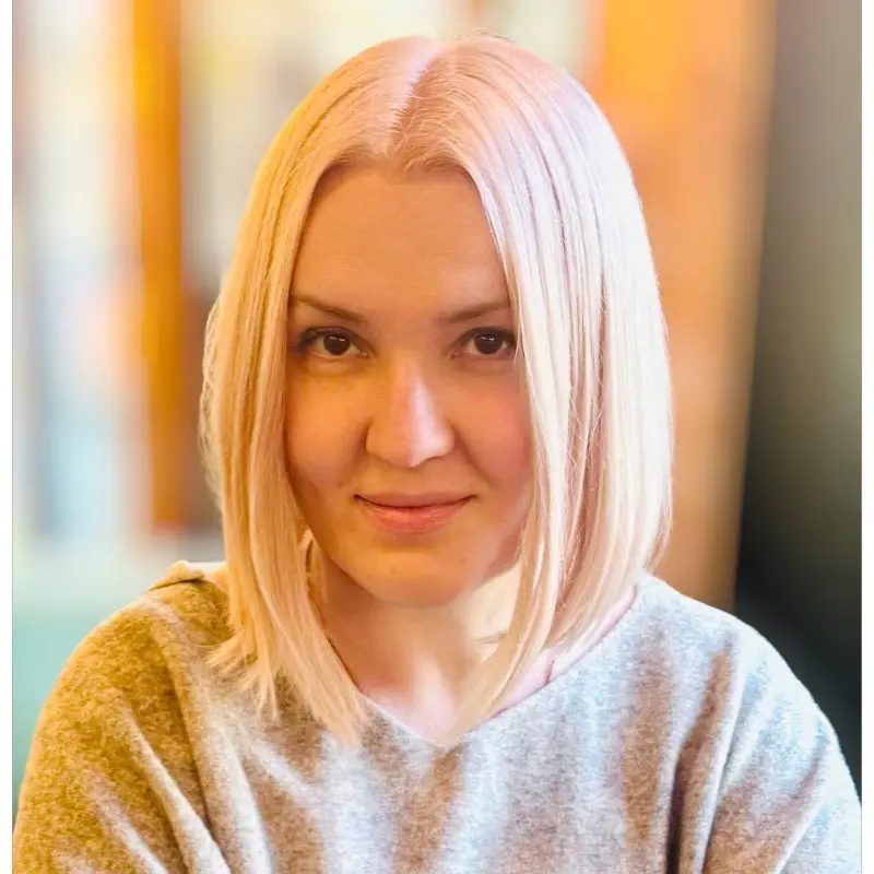 Лариса Родина