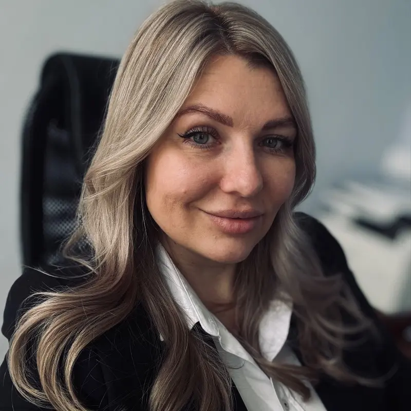 Марина Небораковская