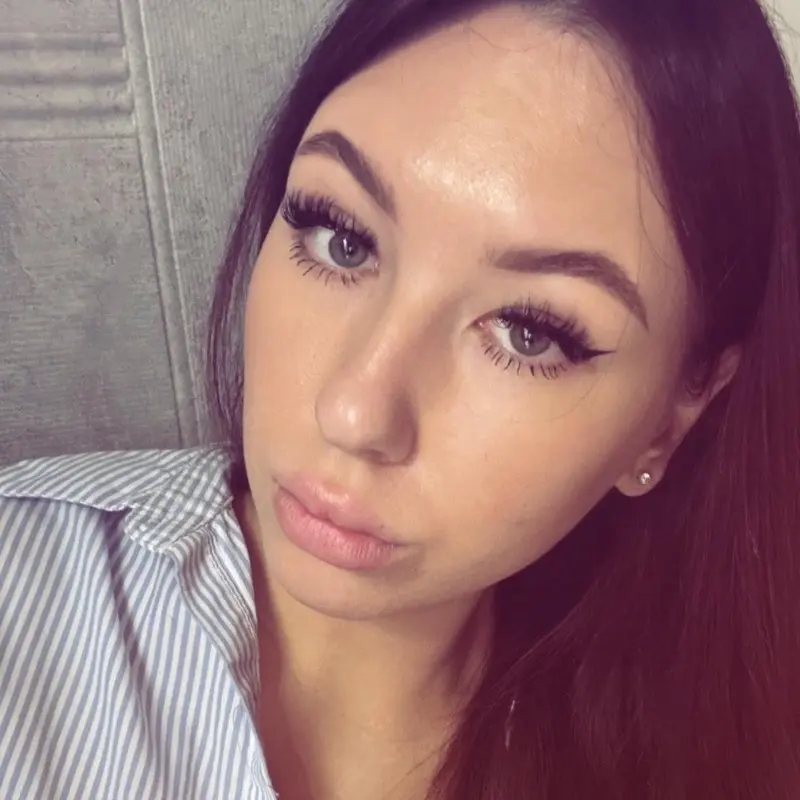 Лена Каримова