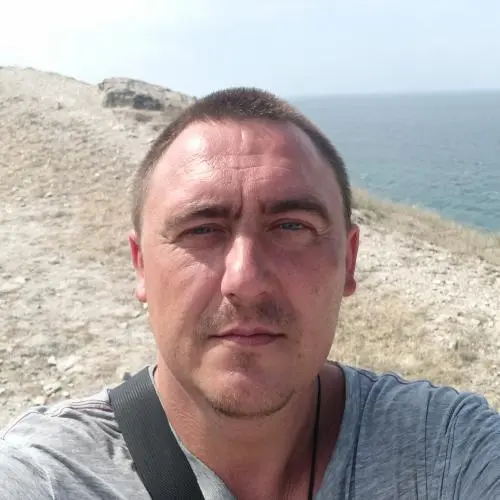 Артур Покровский