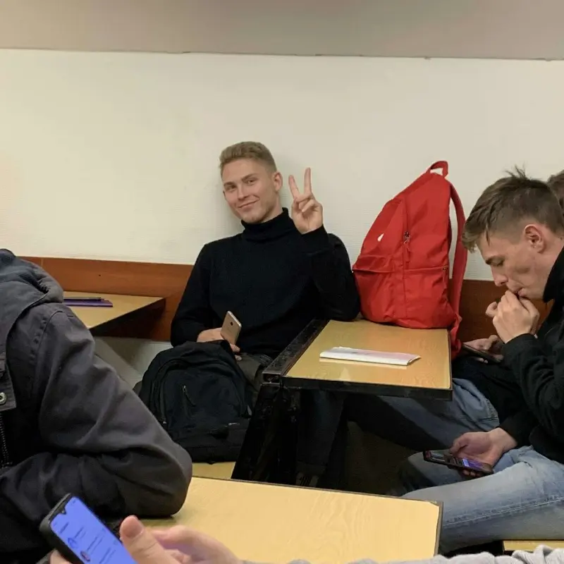 Серёжа Николаев