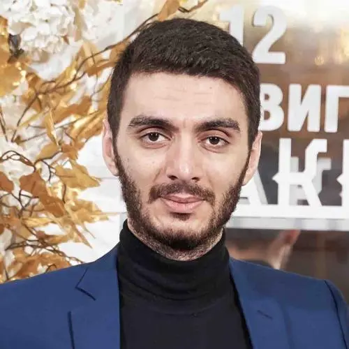 Исидор Михайлов