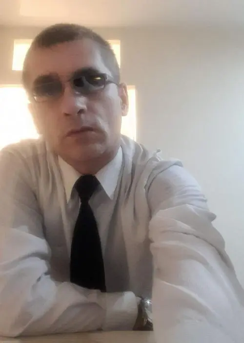 Виктор Савельев