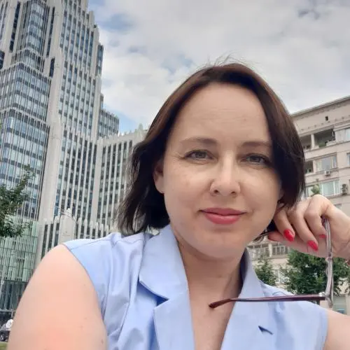 Елена Токмакова