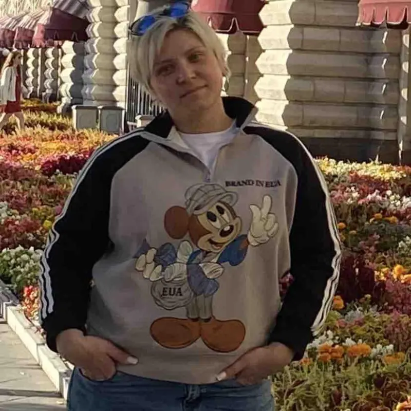 Елена Костюкова