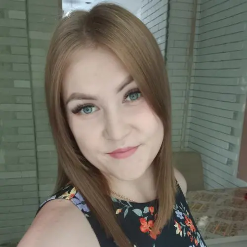 Алена Бахарева