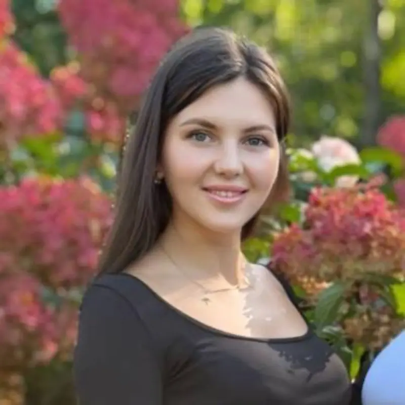 Екатерина Жданова