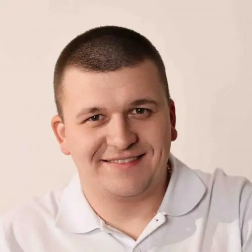 Максим Семенов