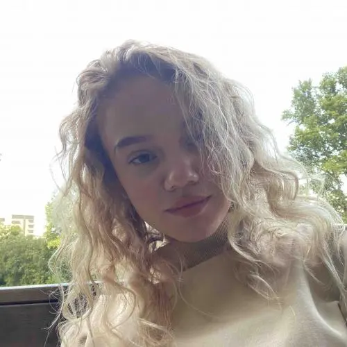 Ангелина Титова