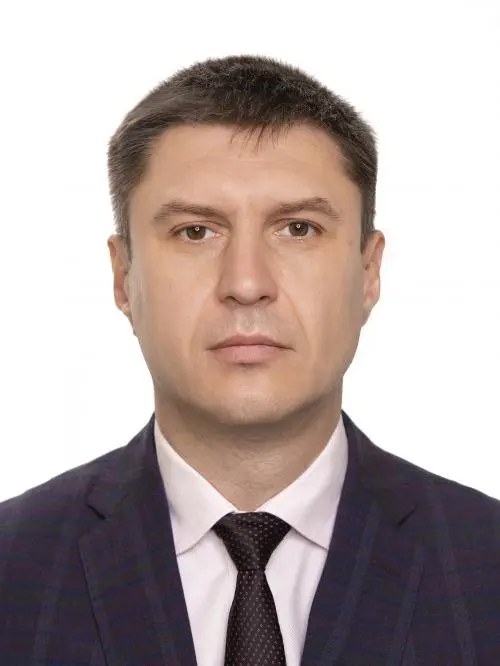 Роман Маслов