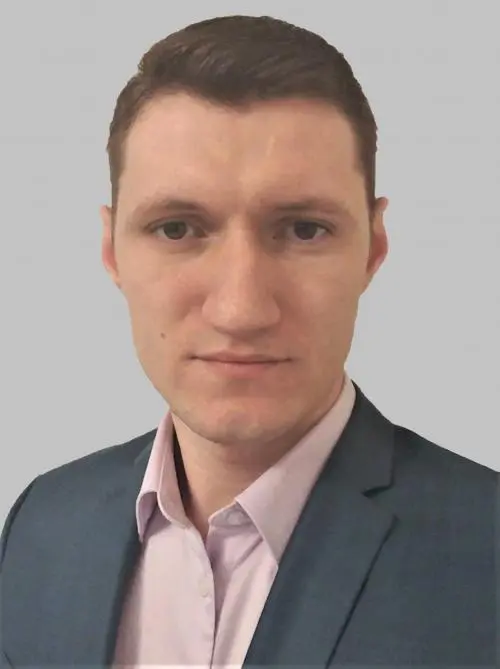 Илья Андреев