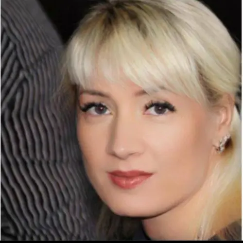 Элюза Кононова