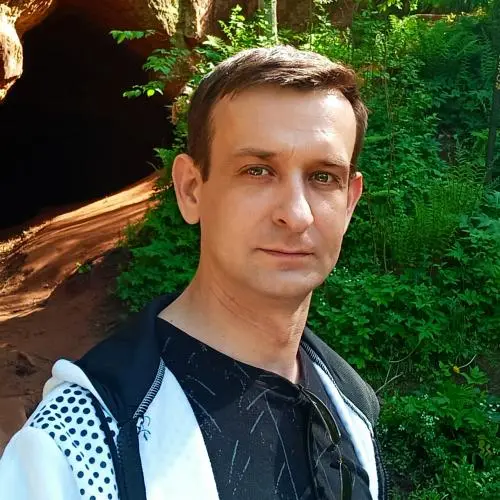 Максим Шмалько