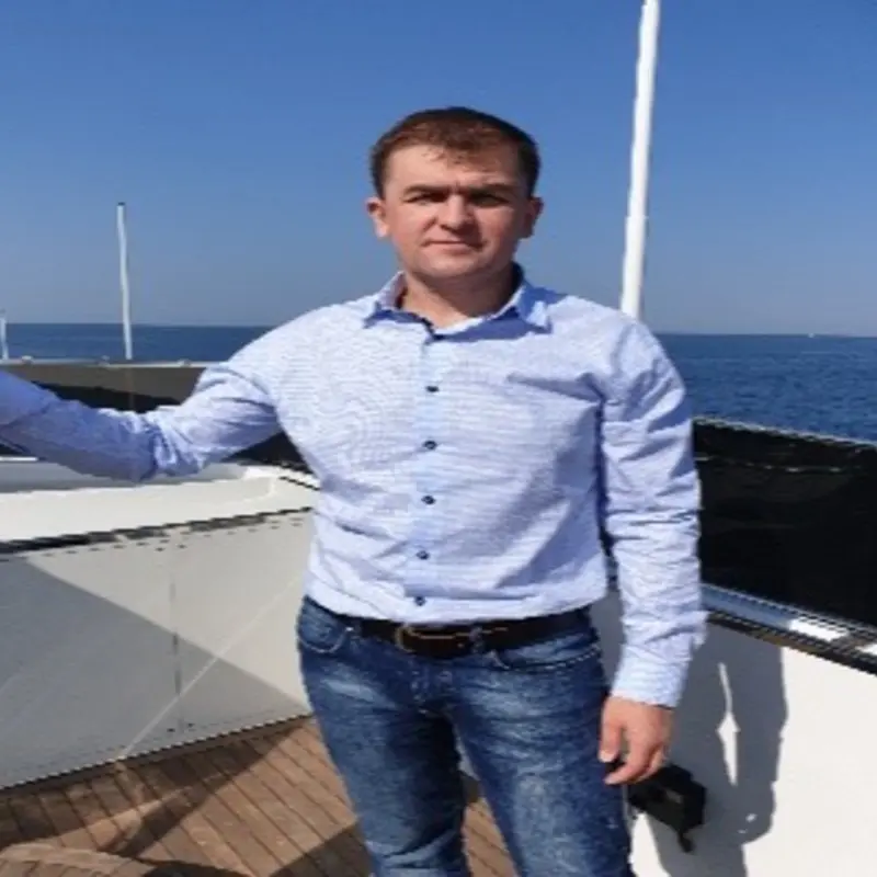 Олег Смирнов