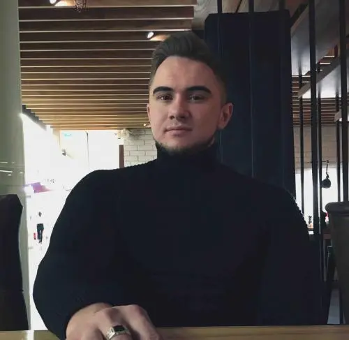 Андрей Гордеев