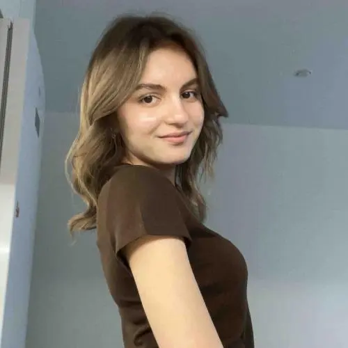Амина Гафурова