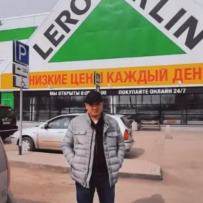 Павел Халявин