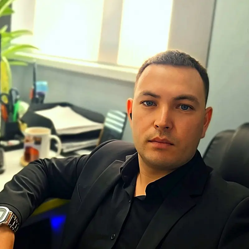 Николай Казаков