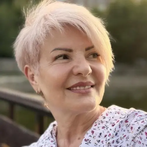 Ася Хажметова
