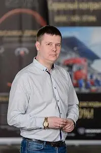 Максим Харенков