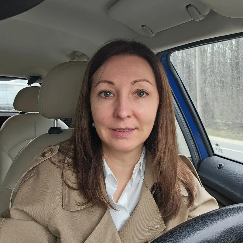 Елена Озерова