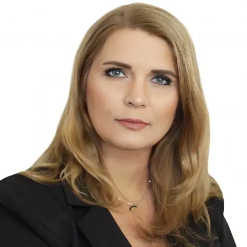 Полина Кофанова