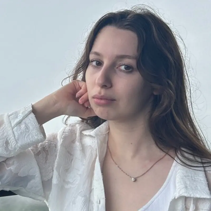 Алена Покхарел