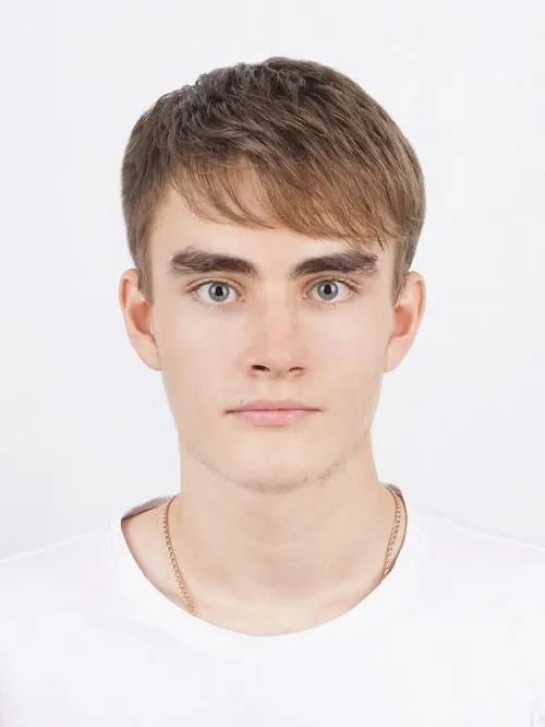 Максим Кравцов