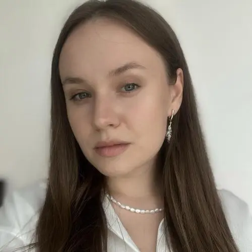 Анна Маркова