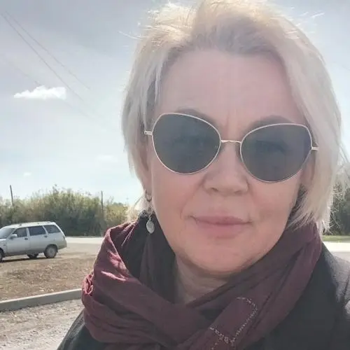 Елена Лавренко