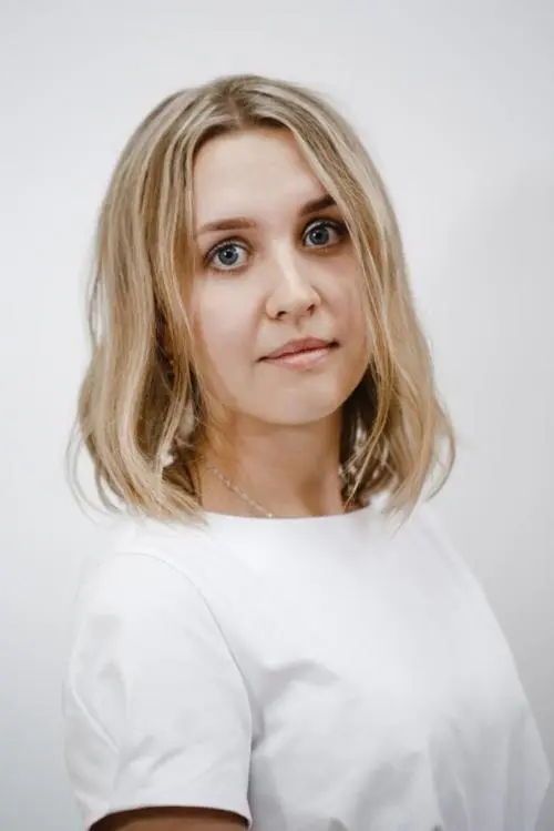 Карина Суворова