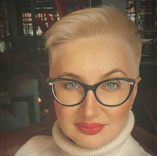 Vladlena Komarova