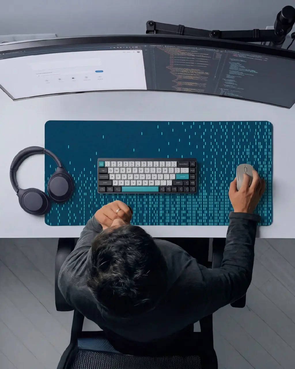 VU team — небольшая, но многопрофильная IT-команда,
которая помогает зарабатывать бизнесам больше,
путем оптимизации и улучшения бизнес-процессов | Сетка — социальная сеть от hh.ru