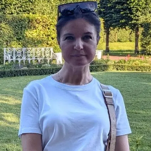 Юлия Коломина