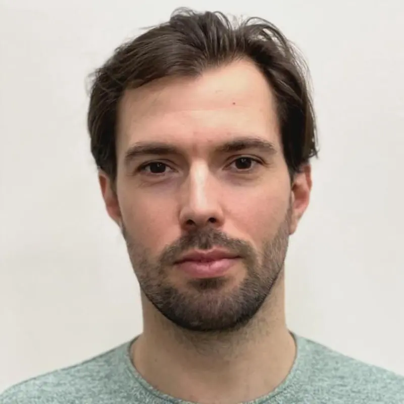 Александр Тихоненков