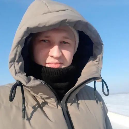 Александр Апарин