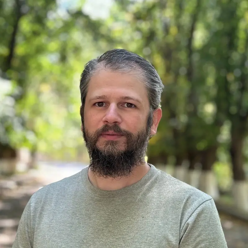 Николай Лотоев