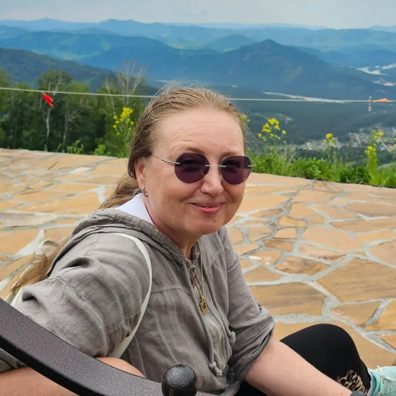 Инга Саксонова