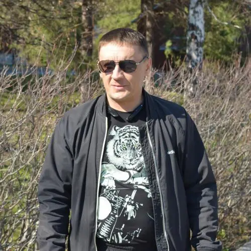 Андрей Власов