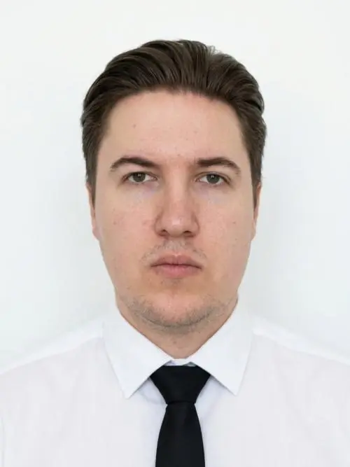 Никита Хохлов