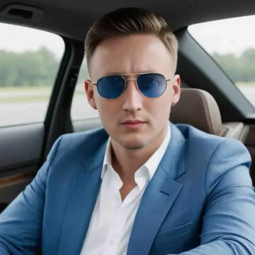 Александр Морозов