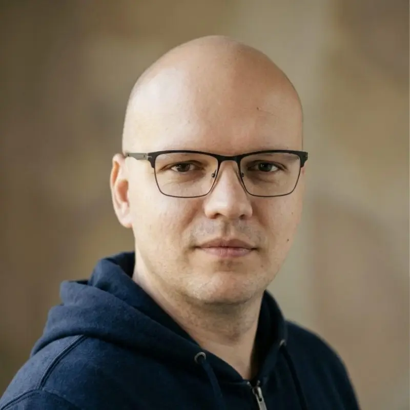 Виталий Толчев