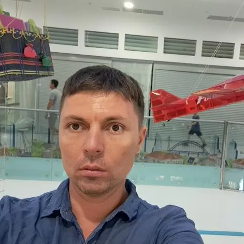 Андрей Безруков