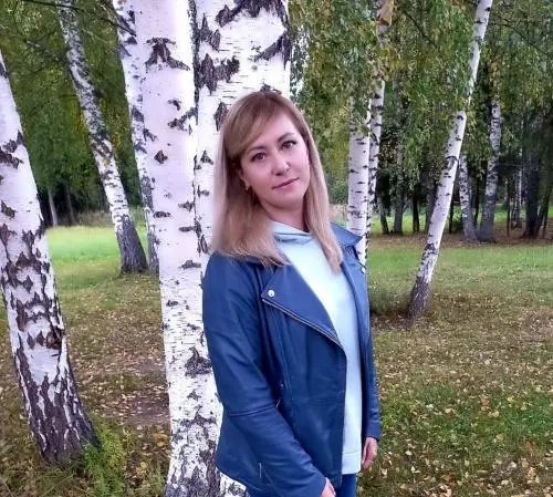 Елена Бухарева