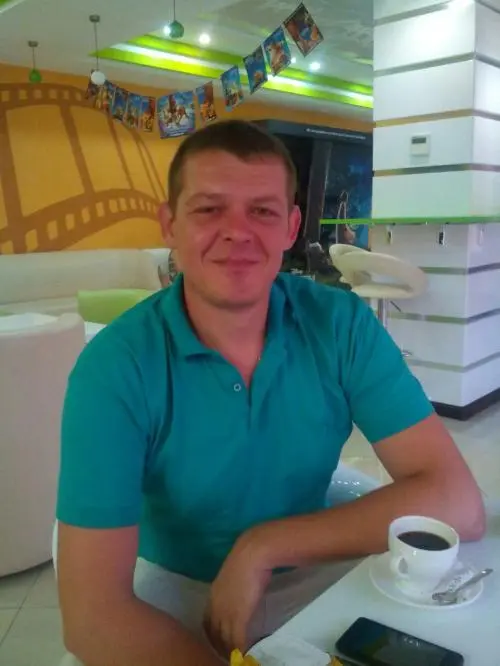Денис Глоба