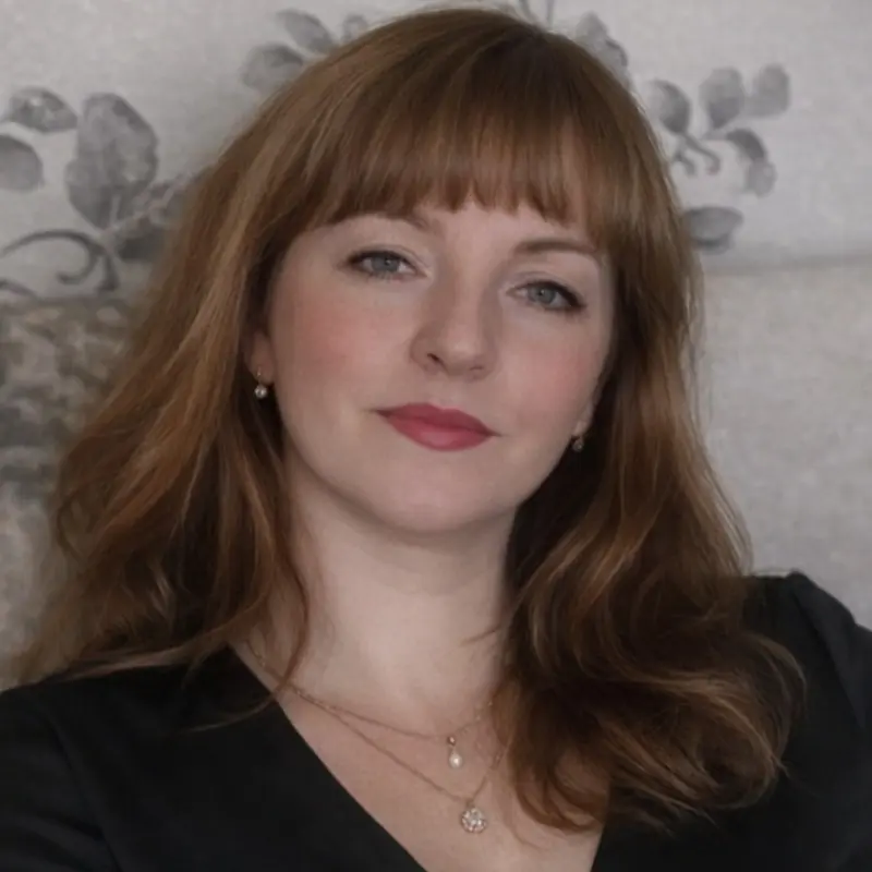 Елена Шушакова