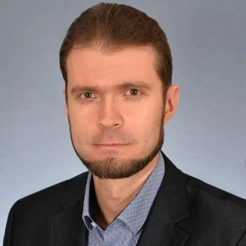 Максим Лисовский