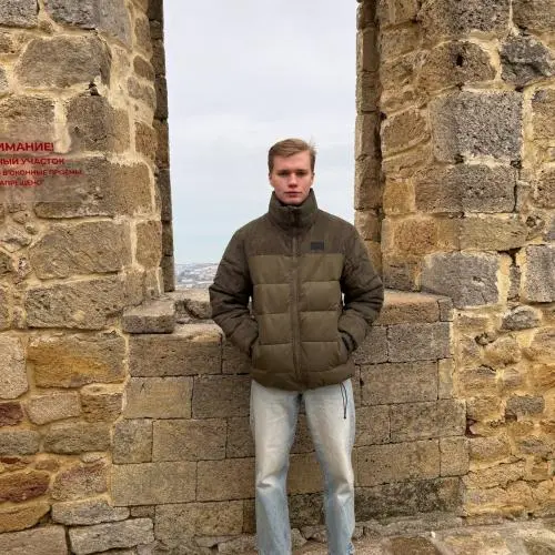 Пётр Юнев
