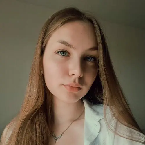 Арина Лихарева
