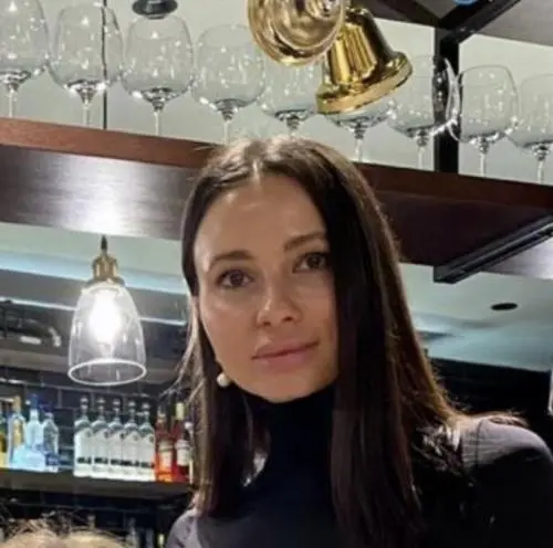 Анна Дизик